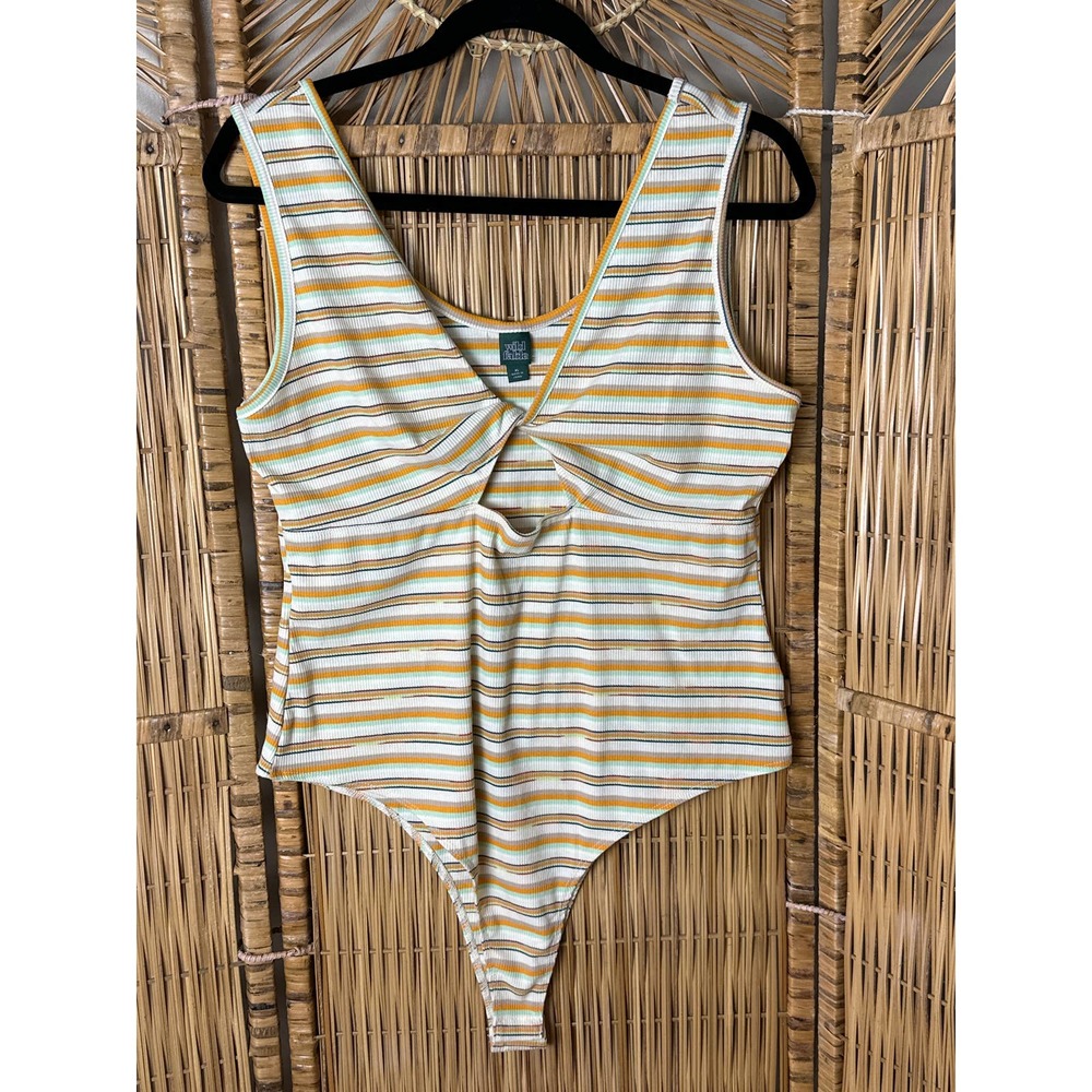 Wild Fable One Piece Womens‎ Extra Large Body Suit Keyhole New